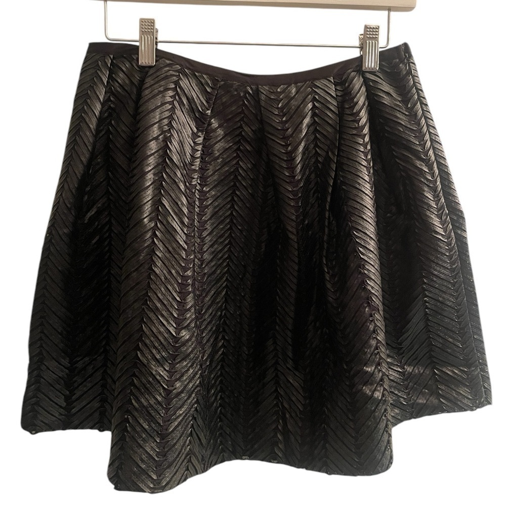 I. Madeline Black Textured Faux Leather Ribbon Mini Skirt Women’s L Flared - Picture 3 of 9